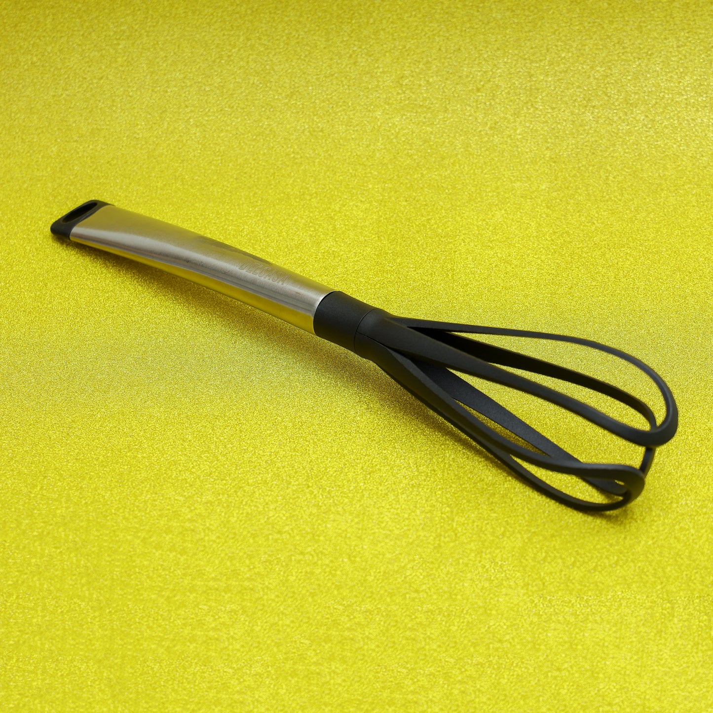 Nylon Whisk