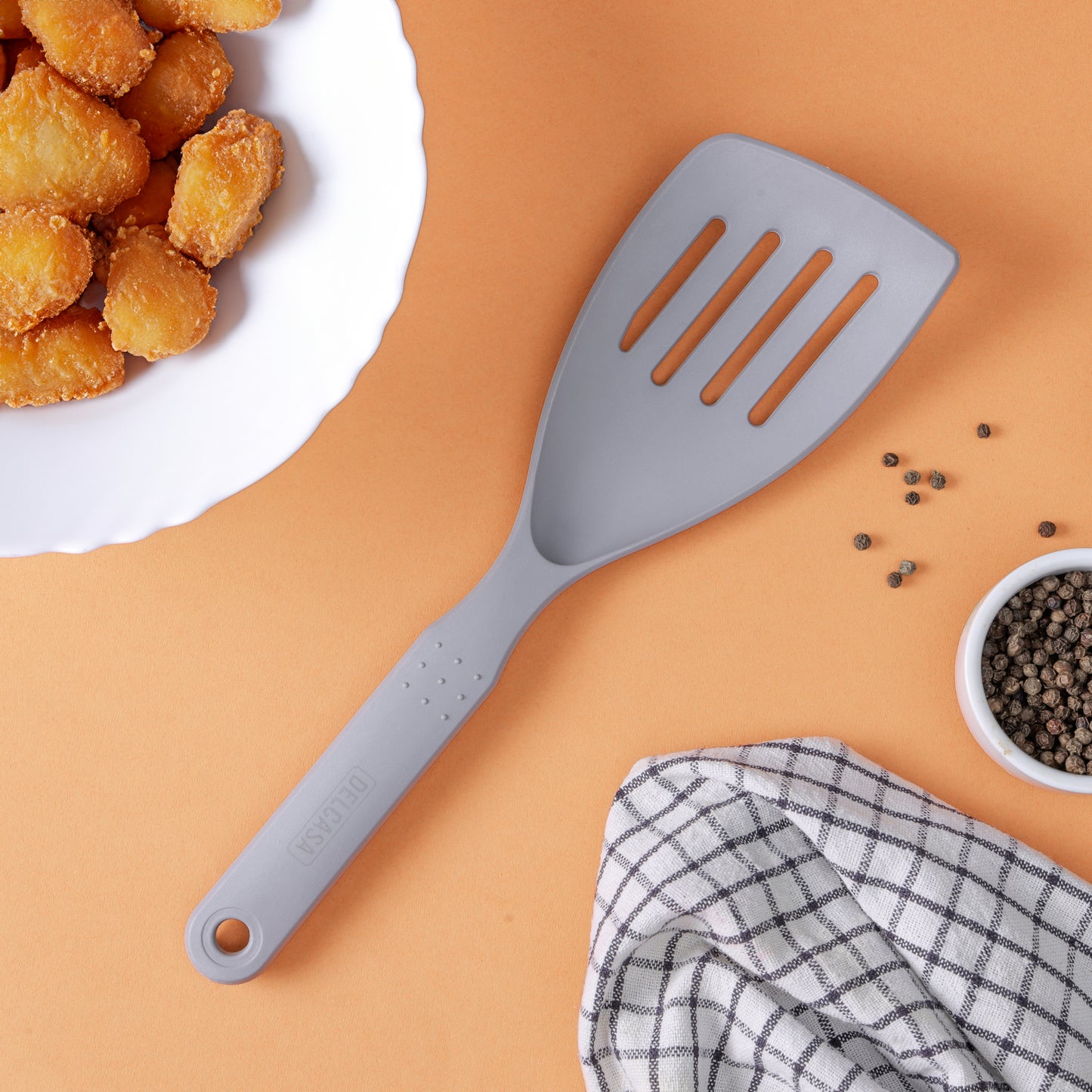 BT Plastic Egg Turner