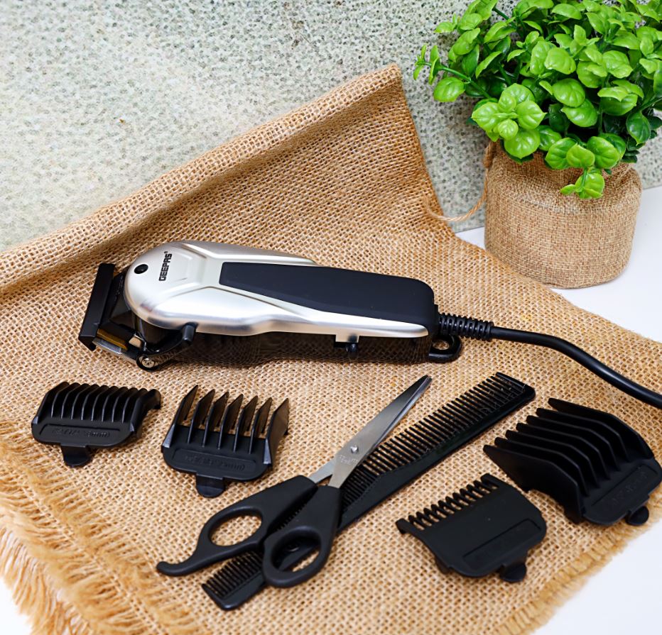 ماكينة قص الشعر